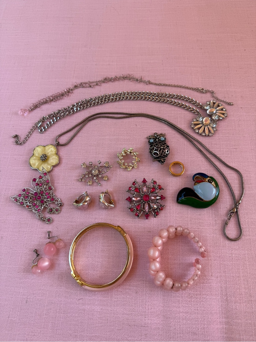 Vintage Costume Jewelry Lot – Brooches, Necklaces, Bracelets, Earrings & Ring